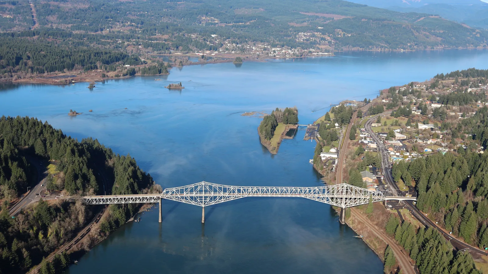 Aerial view of the Bridge of the Gods spanning the Columbia River in the Columbia River Gorge